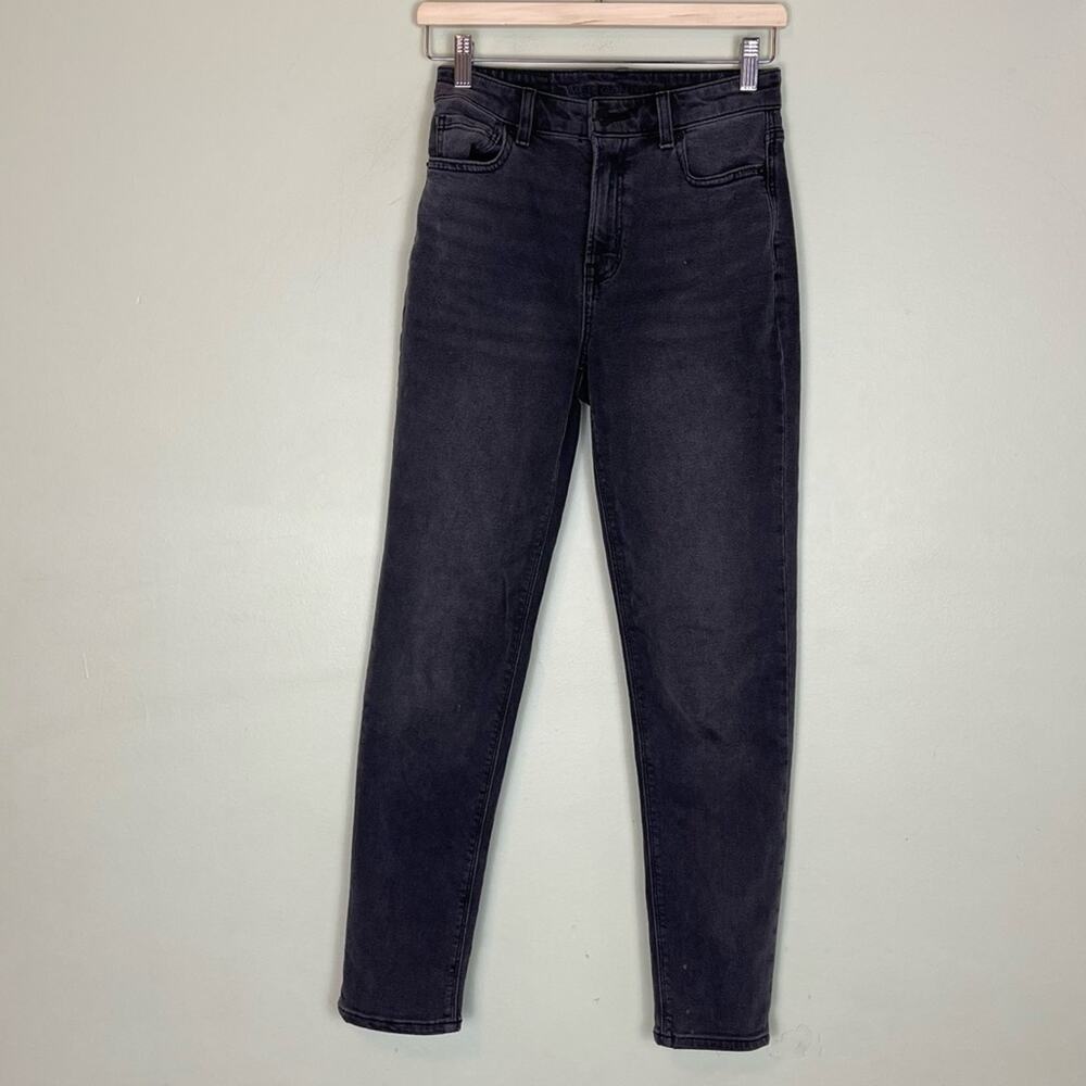 American Eagle Mom Jeans woman's size 0 Faded Black